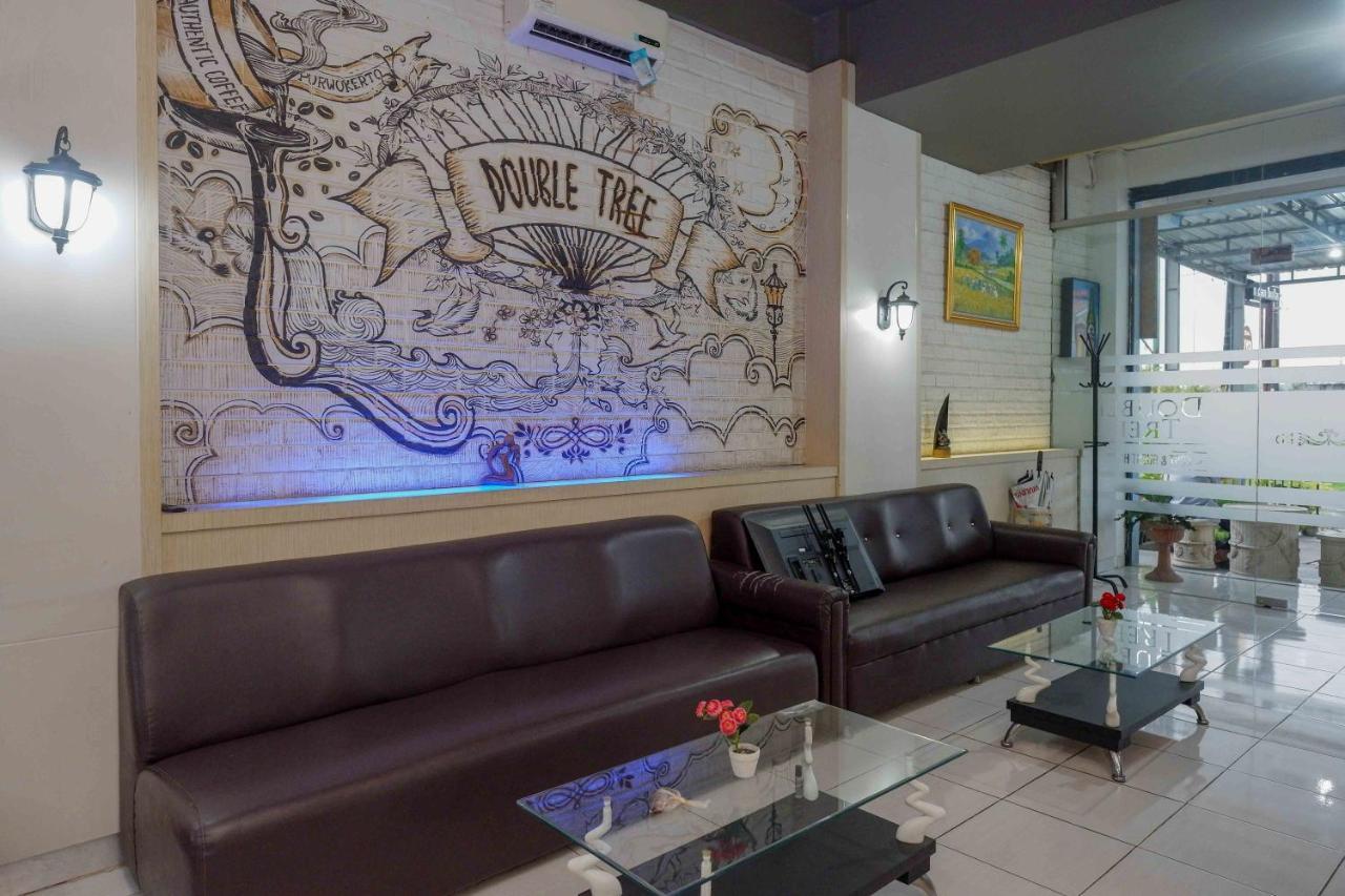 Oyo 3746 Double Tree Guesthouse Purwokerto Luaran gambar