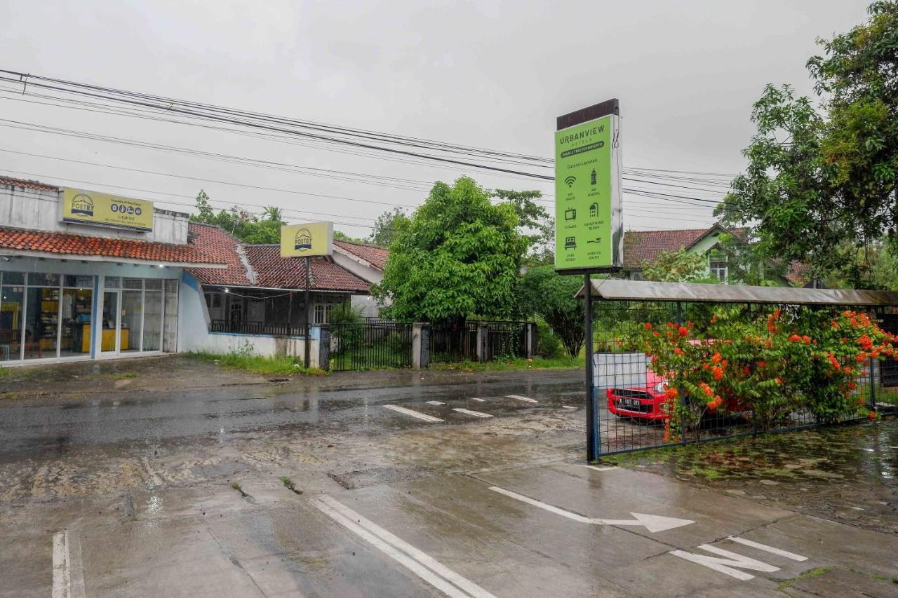 Oyo 3746 Double Tree Guesthouse Purwokerto Luaran gambar