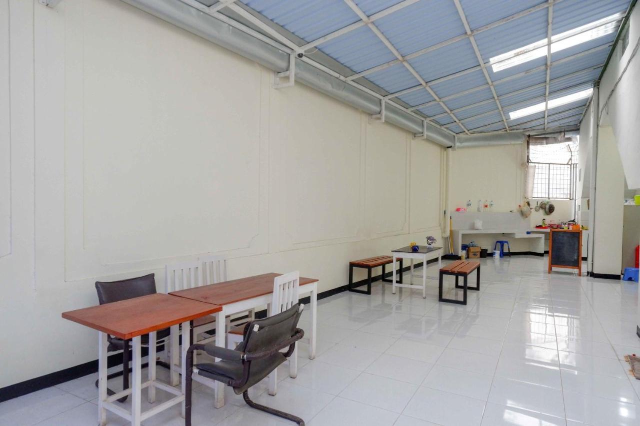 Oyo 3746 Double Tree Guesthouse Purwokerto Luaran gambar
